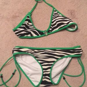 Xhilaration bathing suit, mix match size S & L